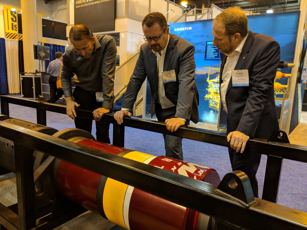 DrawWorksLP's tweet image. John Thomson Vice President - Well Services Middle East, Asia &amp;amp; Africa Odfjell Drilling and George Taggart Executive Vice President Odfjell Drilling with Shawn Sharp at DrawWorks LP booth Offshore Technology Conference (OTC) #offshore #conferences #drilling #wellservices