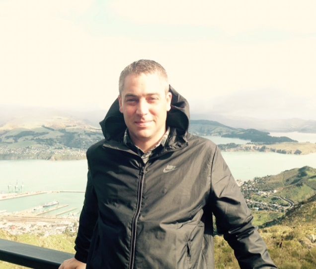 NZImmigration's tweet photo. #CeilingFixer Andy had heard of the demand for his skills in #NZ and decided to attend a @TINZ_events Seminar to find out more. After a successful interview, it wasnβt long before he was in NZ on a Work #Visa! Andy tells us all about his journeyβ¦ https://t.co/ZZcYnErI4p https://t.co/FtXfSkjSS0