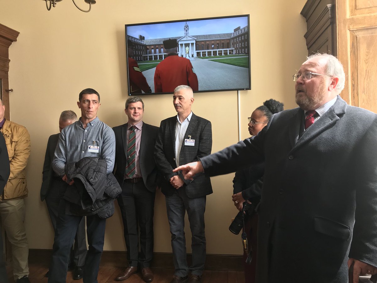USArmyEURAF's tweet image. Attendees at the Conference of European Armies for NCOs get an overview of the Great Hall at the Royal Hospital, Chelsea. The facility is home to some 300 British Army Pensioners. #StrongEurope #soldierforlife #neverforget