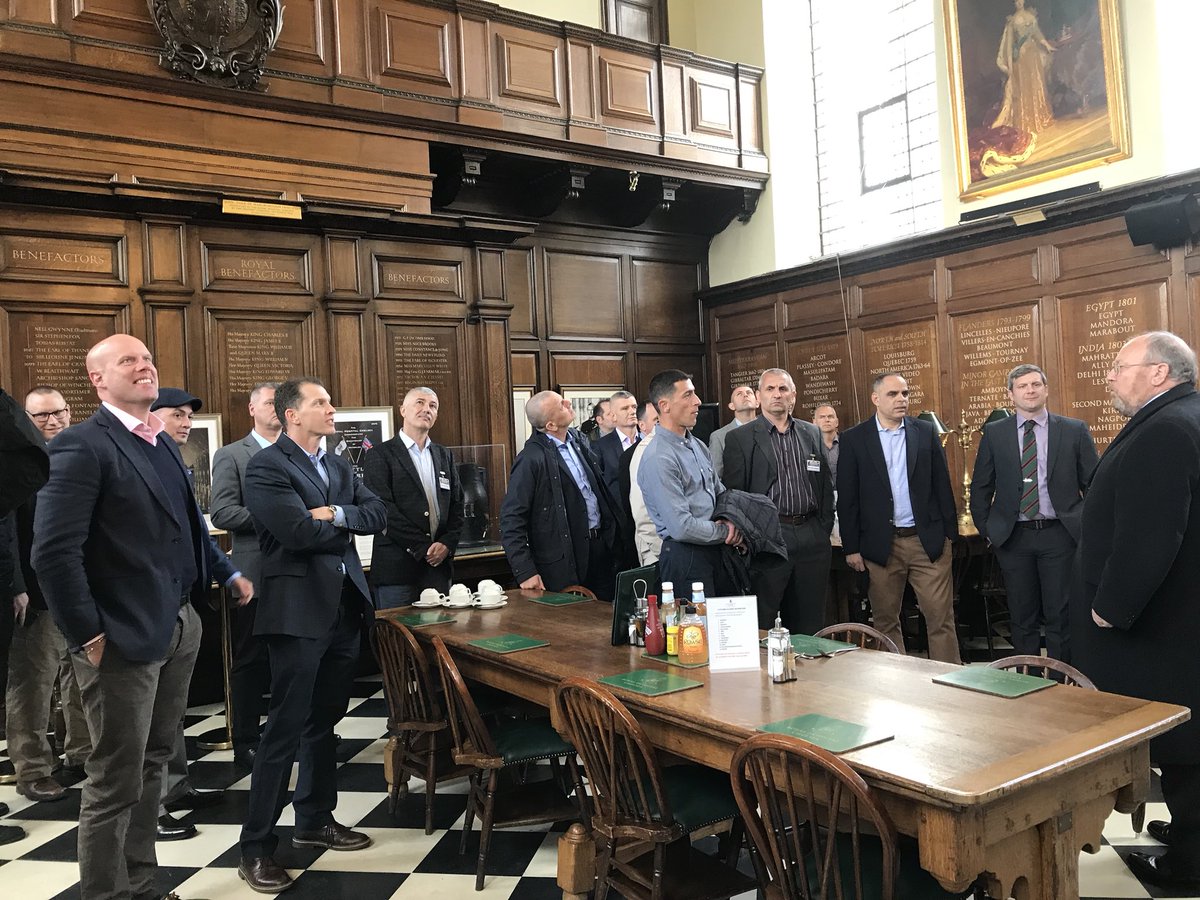 USArmyEURAF's tweet image. Attendees at the Conference of European Armies for NCOs get an overview of the Great Hall at the Royal Hospital, Chelsea. The facility is home to some 300 British Army Pensioners. #StrongEurope #soldierforlife #neverforget