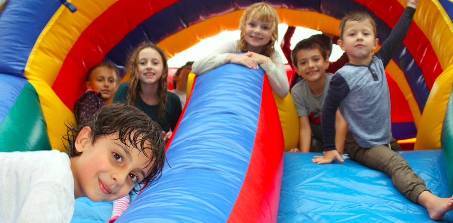SerbFestDC's tweet photo. Celebrate with Us! SerbFest DC Spring 2018 Festivities run May 18-20th more info @ https://t.co/gfdUYLcgzT #kidfriendlyevents #eventsdc #festivalsdc #foodanddrinksdc #familyfriendlydc #musicanddancing #liveentertainmentdc #serbianculturedc #serbianfestival #weekendeventdc https://t.co/tYGb7jVrLd