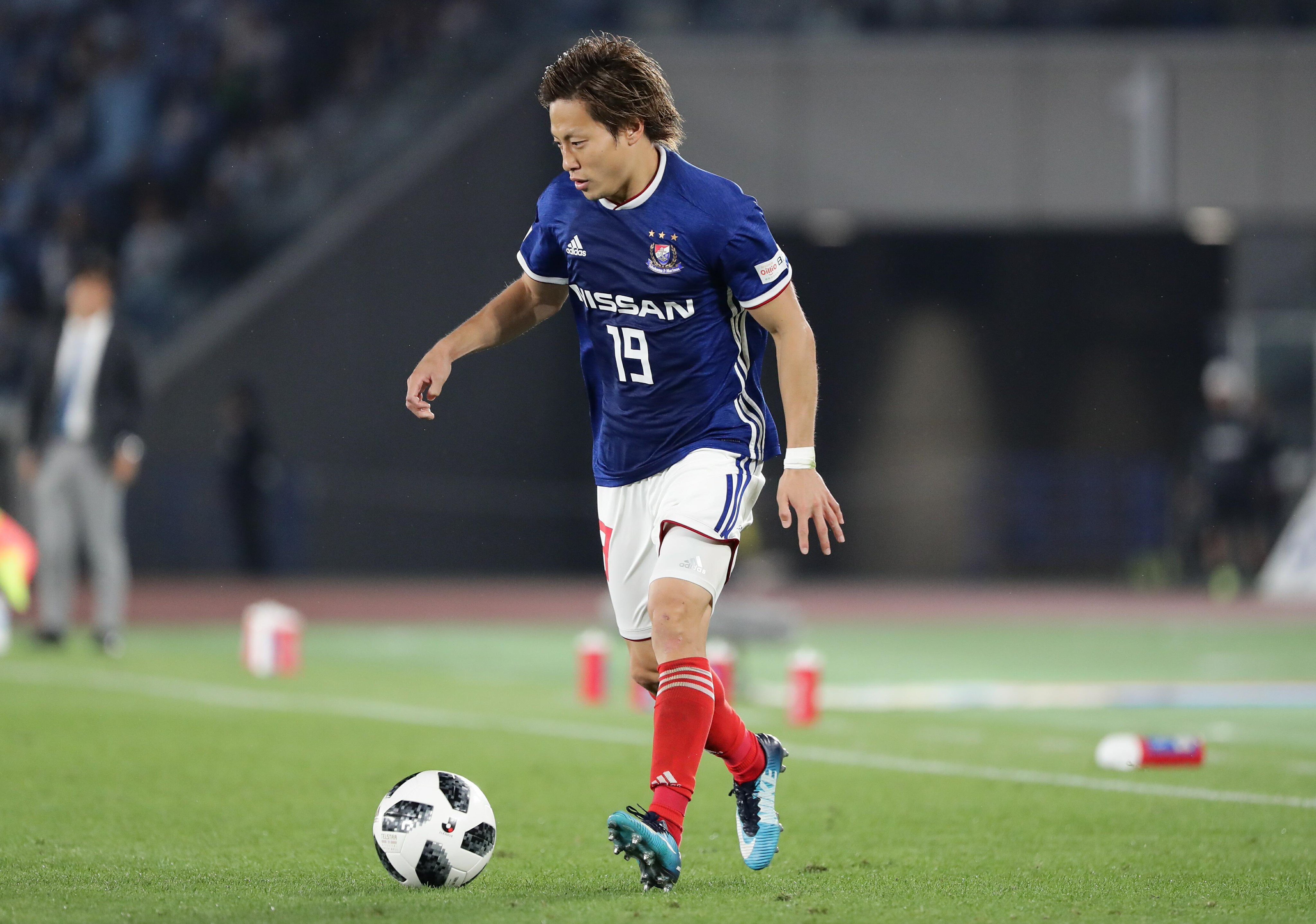 サッカーダイジェスト J１採点 寸評 横浜１ ３磐田 ２得点の田口は守備でも奮闘 退場処分のギレルメは T Co Rnsj9letve Jリーグ 採点 寸評 横浜fマリノス ジュビロ磐田 T Co 2hidlrlnrn Twitter
