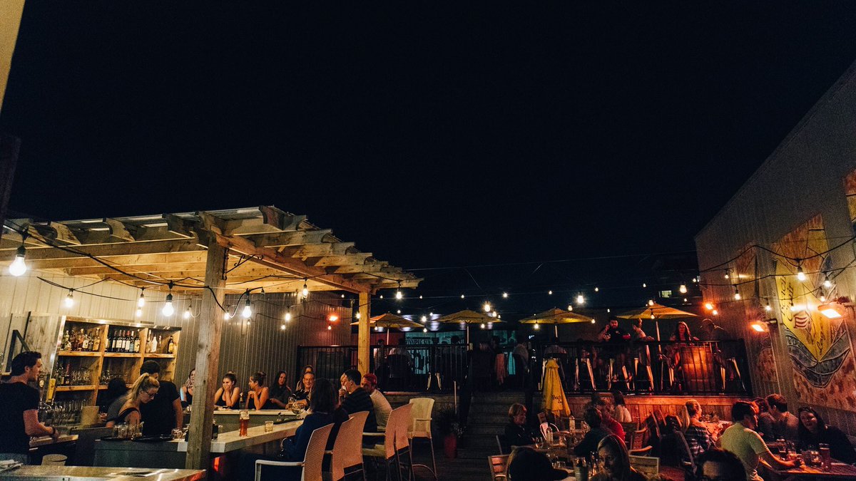 FishbonesBar's tweet image. Sun is shining, our music lineup for May is out...summer is almost here!

facebook.com/events/2033848…