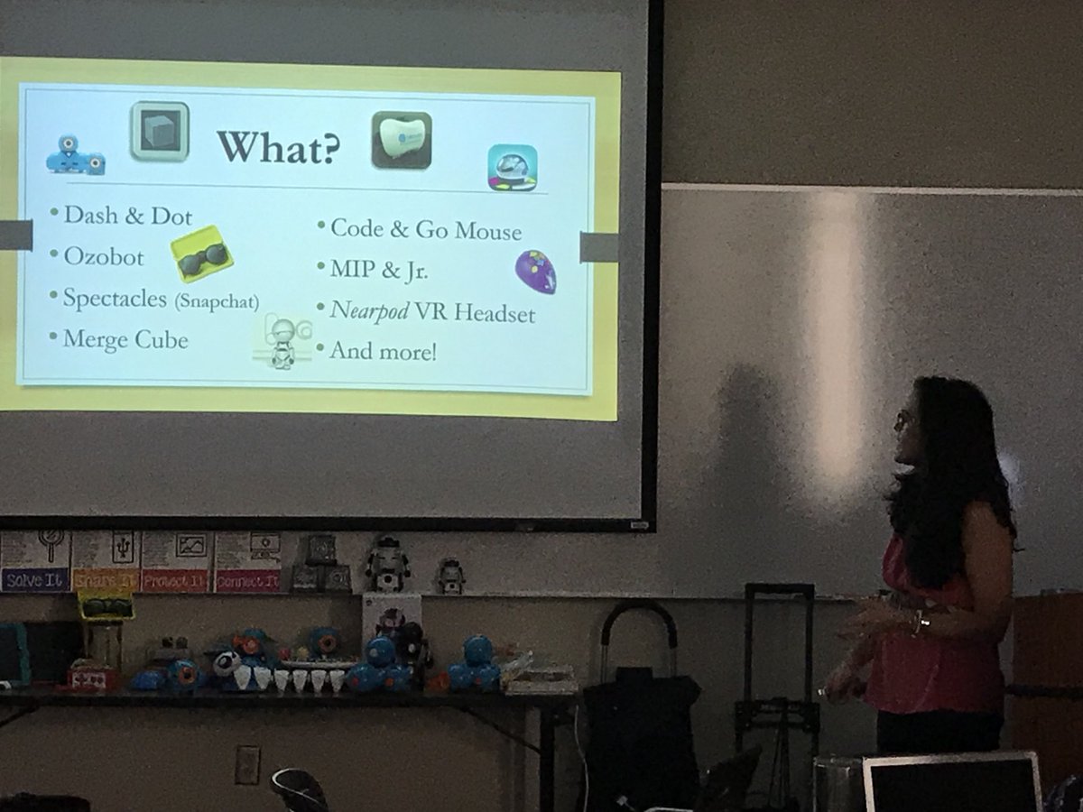 PBLended's tweet photo. 4Cs + R = Fun @LueckeLab @MNPSLibraries @MNPSLearningTec STEAM in the classroom. Robots are fun @MetroSchools https://t.co/JF9GYtYHUP