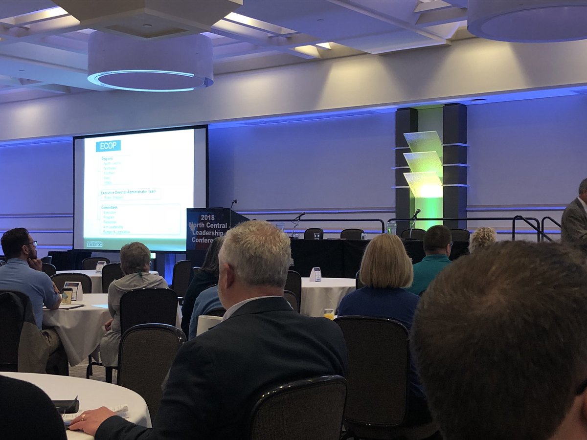 sherrylmcgill's tweet photo. North central leadership conference in Michigan. Chuck Hibbard from NE Ext shares about ECOP and the future of Extension. Pics of the Iowa group out to dinner, Urban Ext Tour in Lansing MI @ISUExtension #ExtNCLC2018 @ISUExtWoodbury @MononaCo4h @ISUExtPlymouth @ISUExtensionCED https://t.co/JokUZTJlCZ