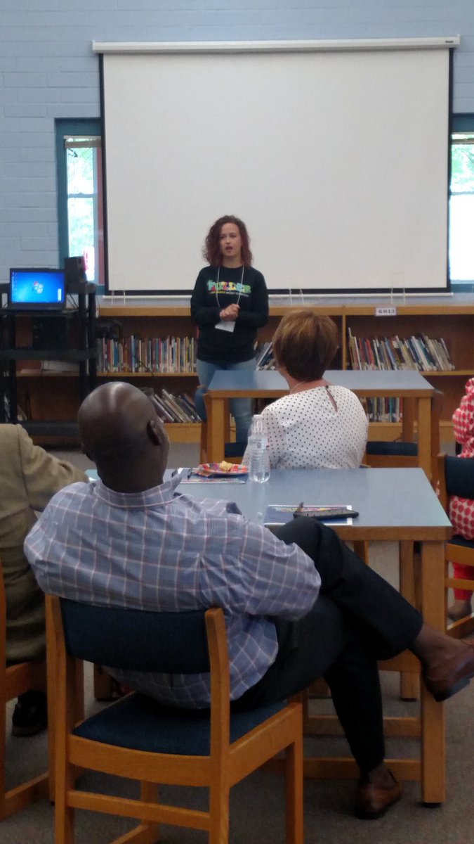 FullerMediaCtr's tweet photo. #FullerPTA president Sarah Trustman & @FullerPTA Community Outreach Liason Suzanne Miller greeting our elected officials & outlining the activities for the day! #FullerElem #ElectedOfficialsVisit2018 @FullerMagnetAP https://t.co/Q39IOJlduK