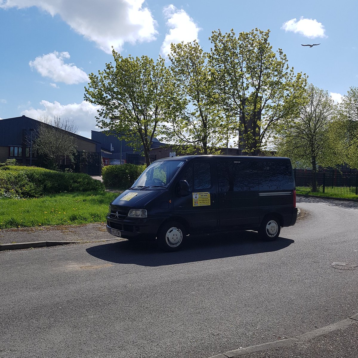 angelstandt's tweet photo. Not a bad day π still cold on the #SchoolContract though.
#MinibusHire #PrivateHire #Flintshire #Deeside #NorthWales #AngelsTravelAndTours #ShareShareShare #NorthWalesTweets https://t.co/wvthh3epkR