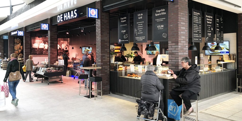 Keurslagerij de Haas opende 13 april zijn nieuwste filiaal op een toplocatie in Winkelcentrum #Presikhaaf #Arnhem, Emondt-KMI is al sinds jaar en dag huisleverancier en wenst alle medewerkers heel veel succes met hun nieuwe winkel ! #interieur #KMI #Emondt #freshfoodconcepts