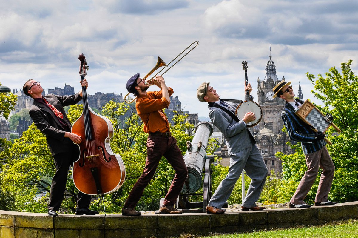 Good too see past Jazz PR shots stiil in use bit.ly/2weHayL