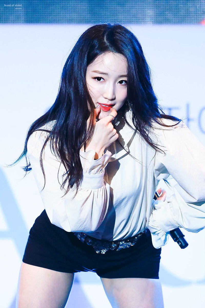 scent_violet's tweet photo. 180427 이천 도자기꽃축제 #구구단 #하나 #신보라 @gu9udan

휘파람을 불어 어디라도 널 위한 길 ~ 💜

https://t.co/73OsUfqx7u
https://t.co/pQv3E55SyW https://t.co/RPa07ssVWb