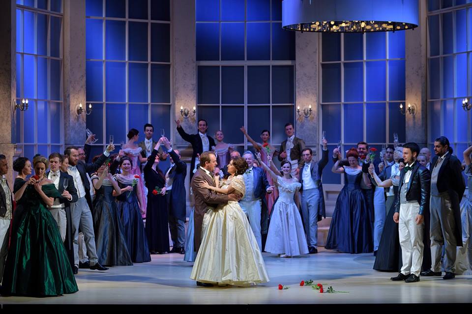 🎭 LA TRAVIATA: děkujeme za krásné přijetí naší inscenace na veřejných  generálních zkouškách a těšíme se na premiéry 3. a 5. 5. 2018! ndm.cz/cz/opera/insce…
#latraviata #premiera #ndmostrava