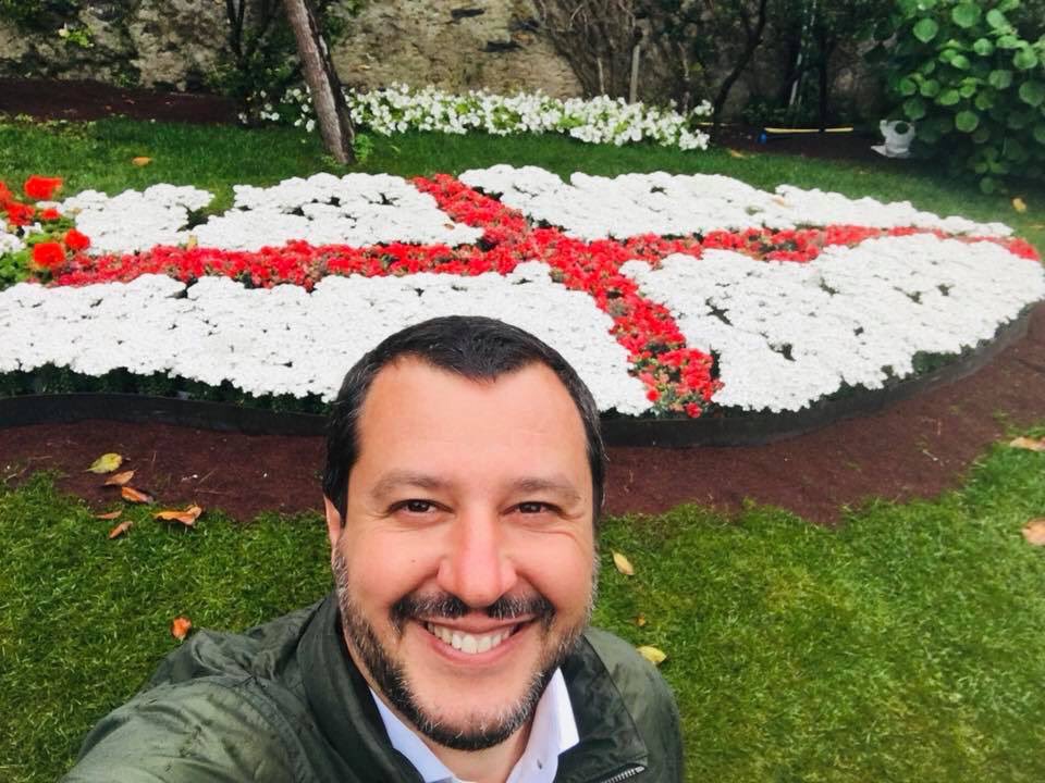 Matteo Salvini tweet media