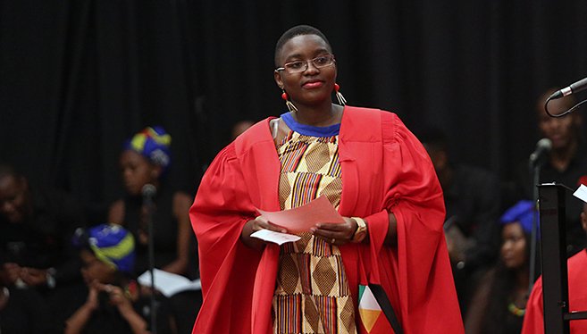 UKZN's tweet photo. Dr Justine Nasejje ,Statistics PhD Graduate Earns Plaudits for Women in Science

Read more:https://t.co/P2NGQr0MFE 
#UKZNgrad2018 https://t.co/7UcV7pyl2U