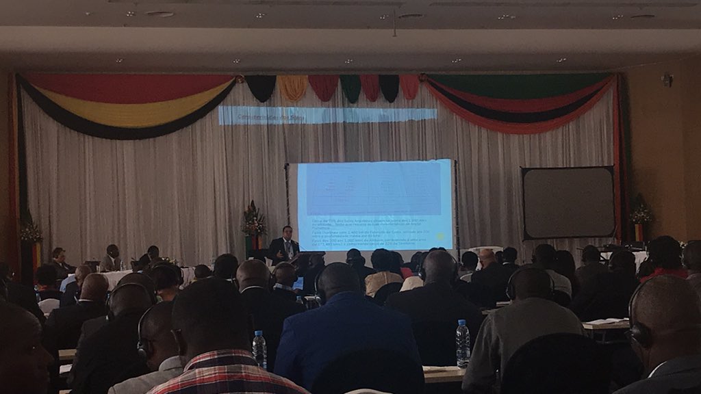 bktembo's tweet photo. Angola and Zambia scrap the need for visas for its two peoples. This is on the bylines of the Zambia Angola Trade and Investment Business Forum in Lusaka. President Lourenco is on a 2 day state visit. https://t.co/gIKcvSXgcw
