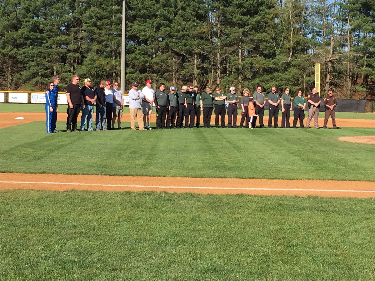 WCLSC_Abingdon's tweet photo. Thank you @AtownBSBL  &amp; @GabeDLong for inviting us to First Responder Night! https://t.co/3ol2T8vKcZ