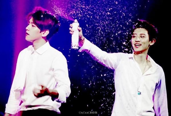 _BBOPEEP's tweet photo. ชานยอลเลิกแกล้งเราซะทีได้ปะ! https://t.co/Zmmnjm6Iai