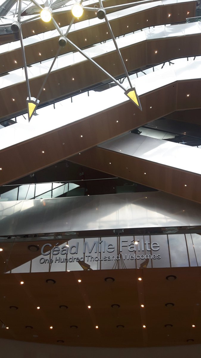 ICOHDublin2018's tweet photo. We are still welcoming guests from all over the world at our 4th day of @ICOHDublin2018 Céad Míle Fáilte #ICOH2018 https://t.co/yyqfjo42To