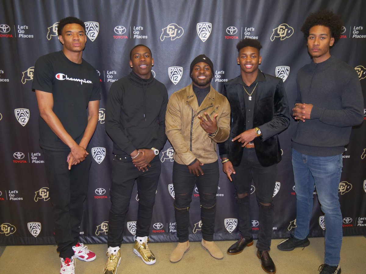 CUBuffsFootball's tweet photo. Photos of the Buffs from the 2018 #CUSPY Awards. https://t.co/Os4xle09VG