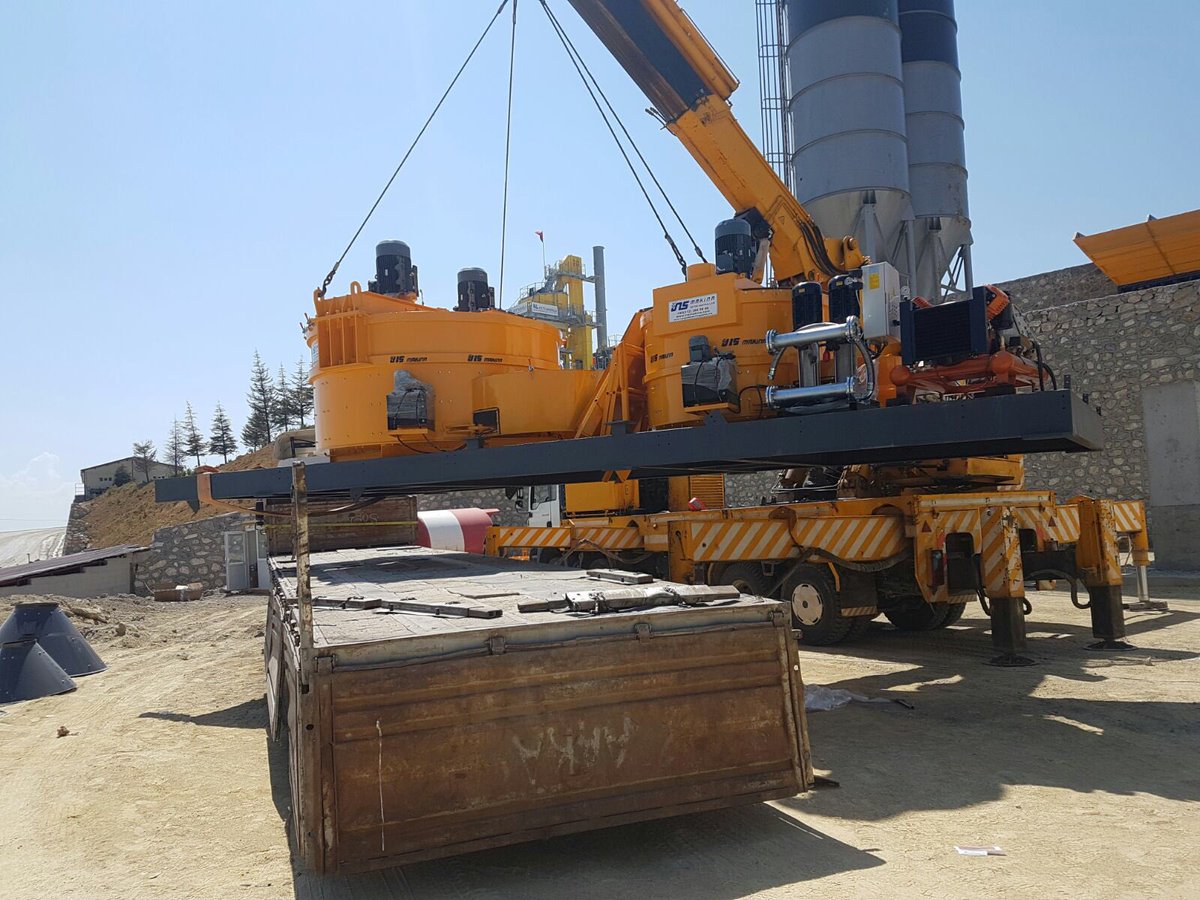 chapemachine's tweet photo. ins makina 2 m3 ve 0,5 m3 Planet mikser. 
Planetary mixers. #insmakina #betonsantralleri #betonsantrali #concretebatchingplants #concretebatchingplant #concretemixers #planetary #planetarymixer #planet #planetmikser #mixers 
#centralesabeton https://t.co/k1thsosTWO