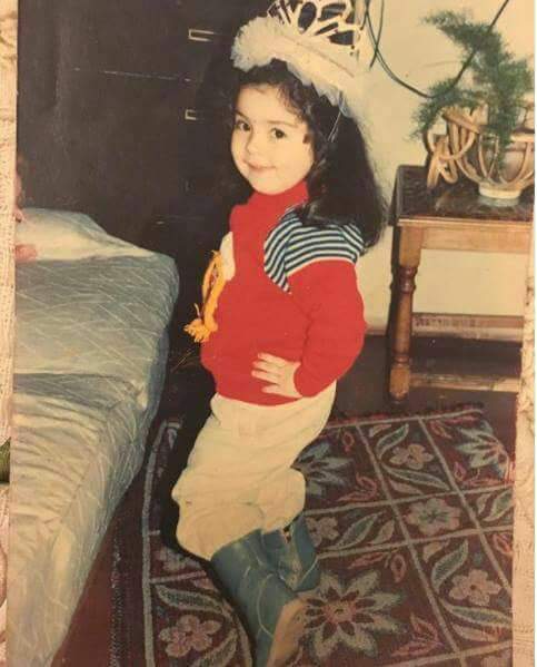 Brennlaferte's tweet photo. @monlaferte Mi amor felicidades, te amo, para nosotros siempre seras nuestra pequeña y hermosa Mon. #HappyBirthdayMon #Felices35Mon #FelizCumpleMon #PPULALVC #PremiosMTVMiaw #mtvlachingonlaferte
#MTVLAVIDEOANTESDETI 
@union_laferte @jalilmusic https://t.co/7WW85SKlgU