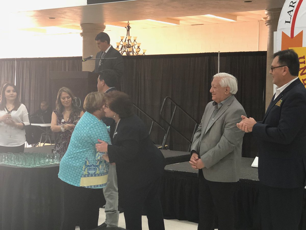 LaraAcademyLISD's tweet photo. Congratulations to Mrs. Grace Ydrogo for 35 years of service to @LaredoISD from all the staff @LaraAcademyLISD #RangerPride #LifetimeEducator https://t.co/zDEf28bRhM