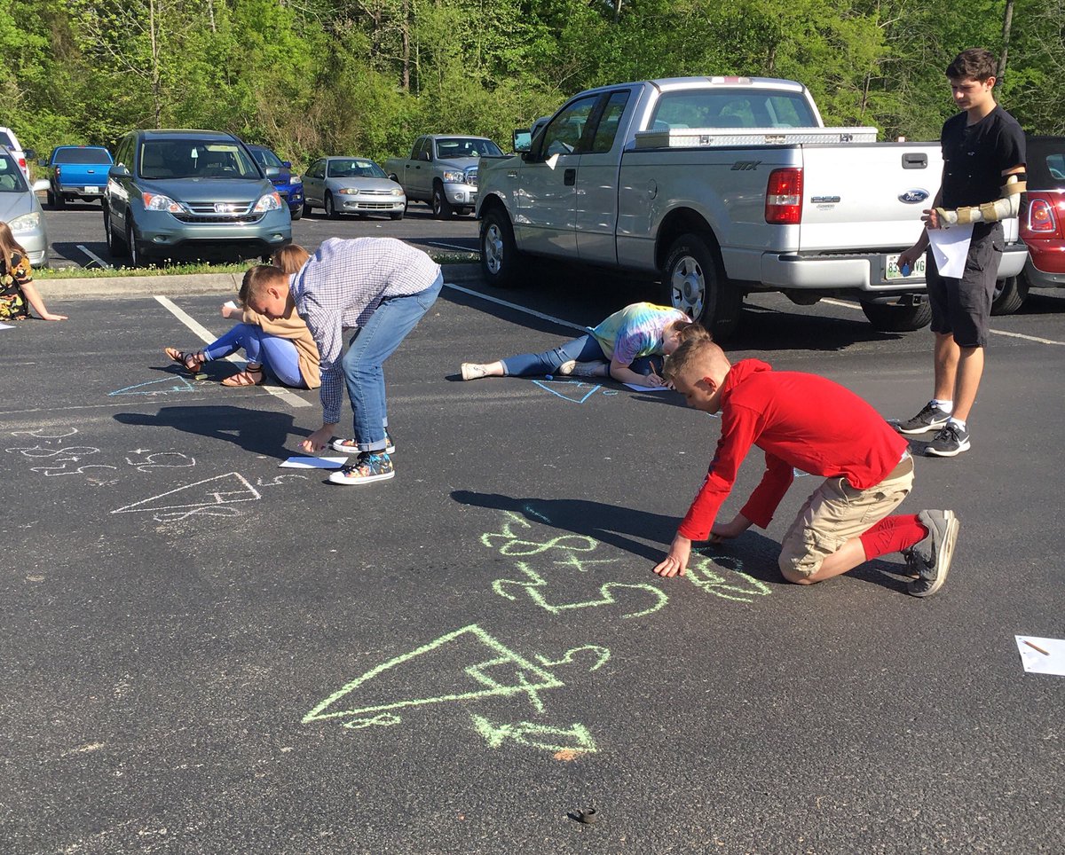 jena_ipock's tweet photo. Stealing a play from @AmySisk and getting outside... Learning the #pythagoreantheorem in the ☀️ #algebra #mathisthebest @DeanRoseTHS @TullahomaHS https://t.co/DvTP6qTAGA