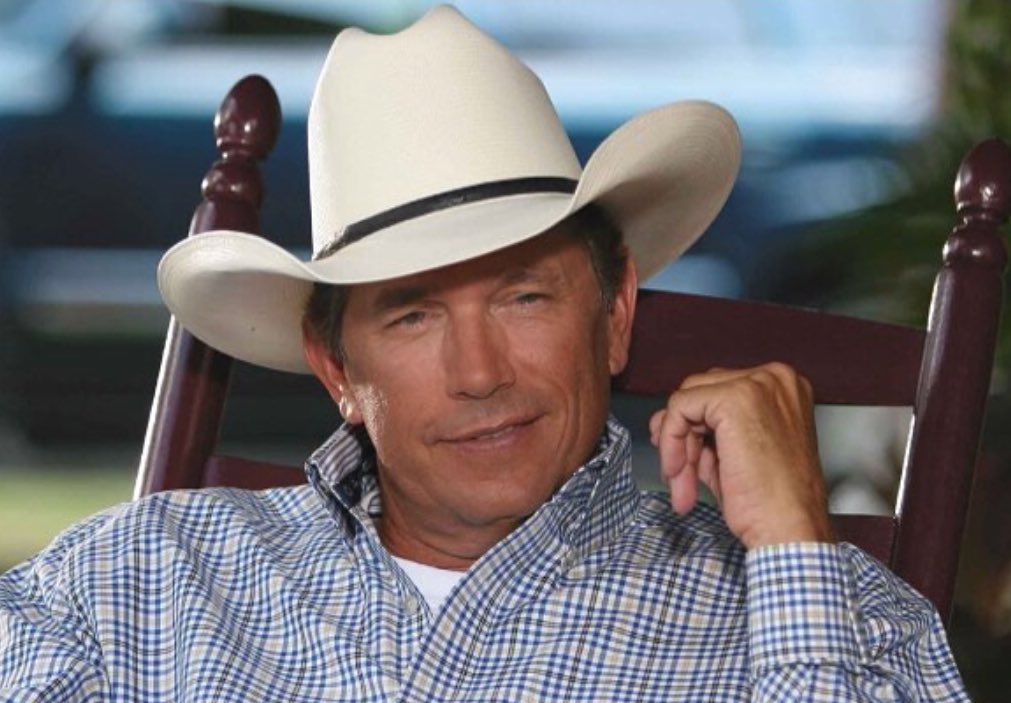 SorryImTexan's tweet photo. If you’re ever sad, remember Earth is 4.5 billion years old and you somehow exist at the same time as George Strait https://t.co/YmWgdNJBon