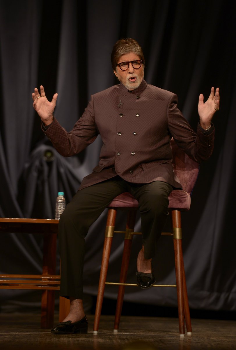 T 2793 - Jet Airways completes 25 years .. one of the first large  endeavours in the sphere of private airlines in the country .. innovative guest comforts, personalised care and my personal choice of travel .. all good wishes for the next 25 .. !