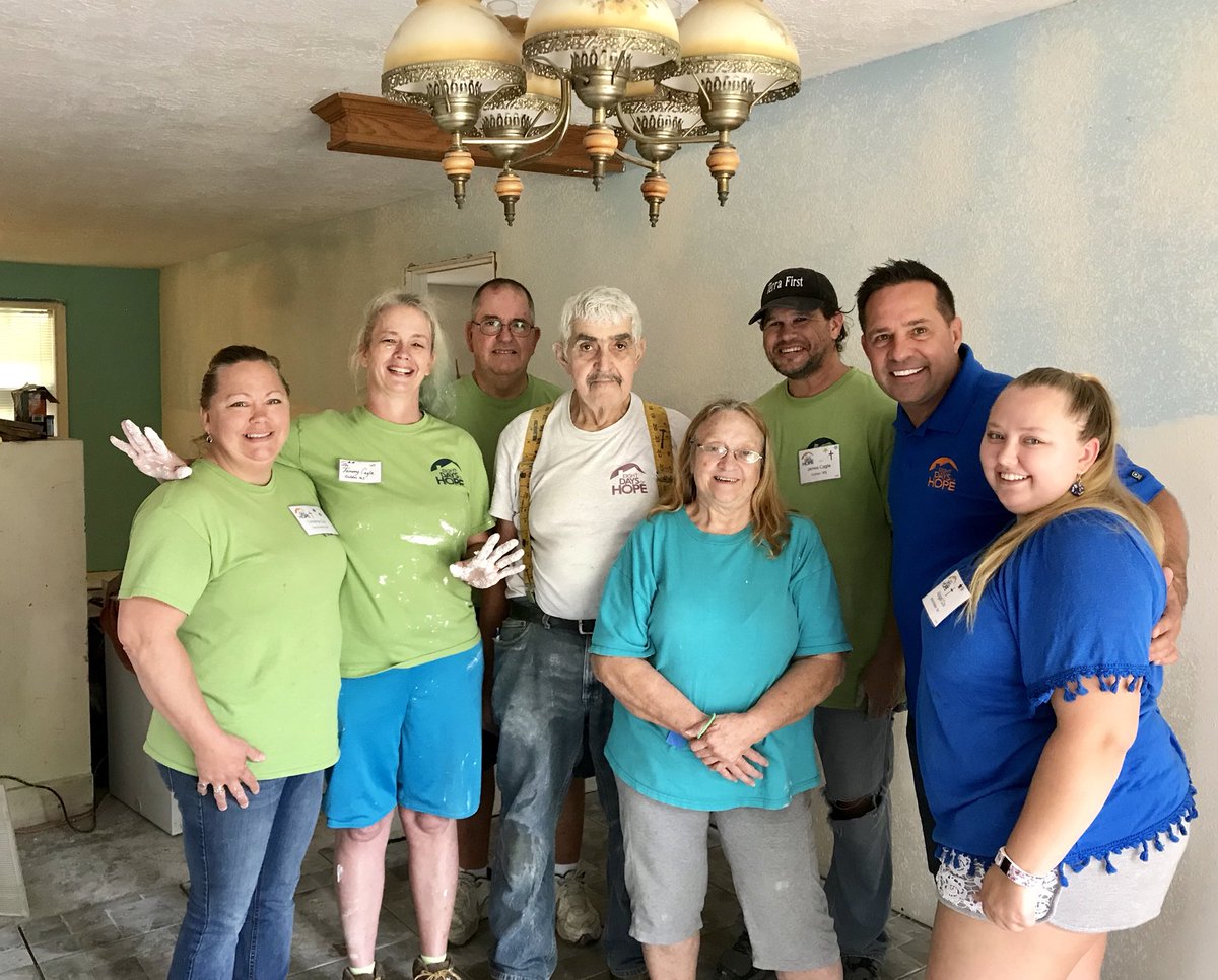 stybor3's tweet photo. Love meeting these families that we help! Another family in Houston having their home rebuilt. These seven volunteers are from four states and represent three different denominations.... the church being the church! #8DOH #Love #Serve https://t.co/6NomObD1d7