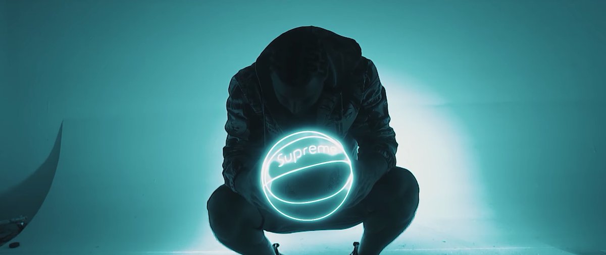 Check out <a href="/JODYHiGHROLLER/">RiFF RAFF / DALE DAN TONY / JODY HiGHROLLER</a>, <a href="/DiceSoHo/">DICE SOHO</a> and <a href="/PoodeezyBZ/">Trap Native</a>' new visual for "Wrist Frosty:" goo.gl/TEsivz