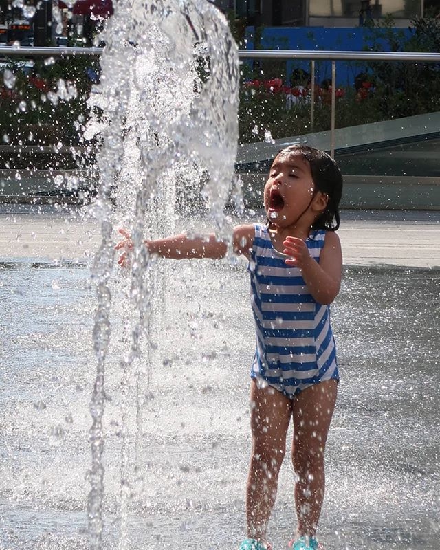seankardon's tweet photo. A good day to play in the fountain. #høtweather #90degrees #weatherfeature #phillycityhall #dilworthpark #hotweather☀️ #centercityphilly #centercityphiladelphia #philly #philadelphia #igers_philly #phillyphotographer #phillyphotog #funinthewater #funinthewater💦 #canong7xmark… https://t.co/LK30mNF9va