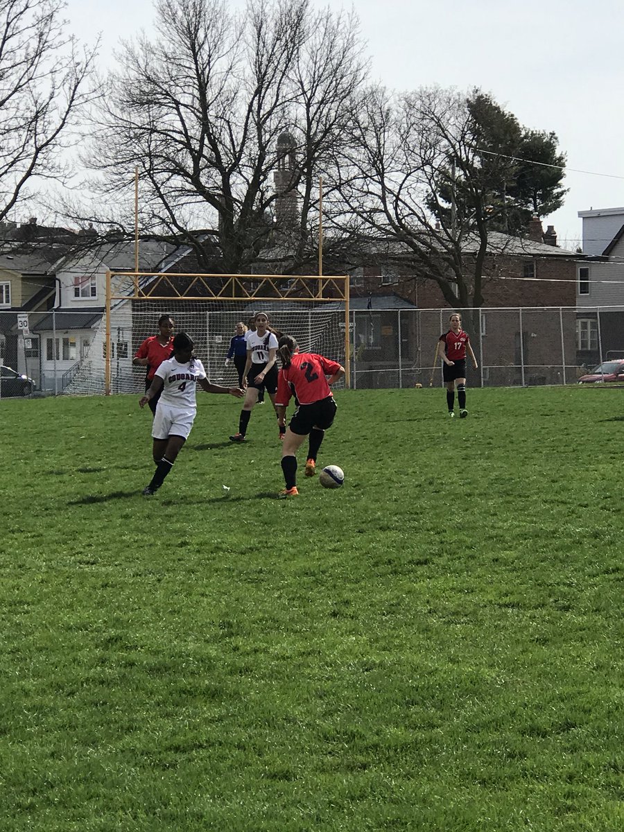D_Bylykbashi's tweet image. Live soccer now @Danforth_CTI vs Marc Garneau CI. @tdsb @tdsb_Rob @mr_wires @TDSSAA_TDSB