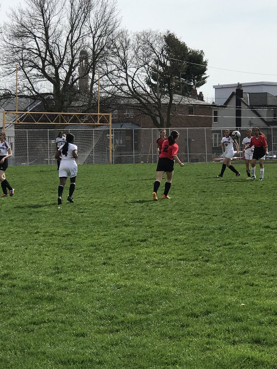 D_Bylykbashi's tweet image. Live soccer now @Danforth_CTI vs Marc Garneau CI. @tdsb @tdsb_Rob @mr_wires @TDSSAA_TDSB