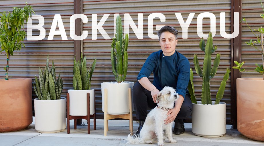 QuickBooks's tweet photo. Like Sarah, the world's largest workforce works for themselves. We work for them. QuickBooks. #BackingYou

Learn more: https://t.co/zMtu4bUEVT https://t.co/DrAqBLLu1F