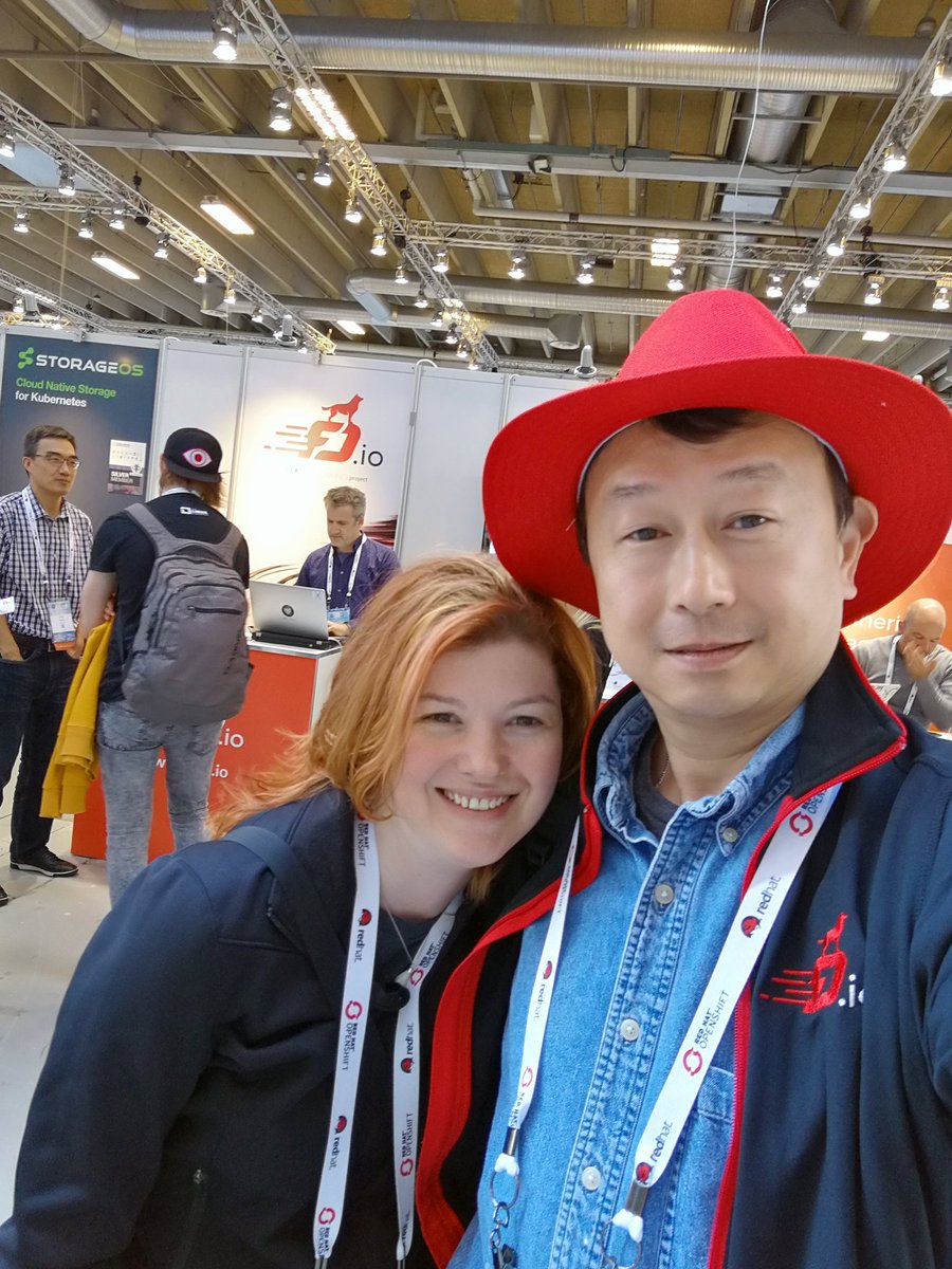 georgeyzhao's tweet photo. Always pleasure to see @HeatherRKirksey in @FDioProject Booth for #KubeCon #fdioisthefuture https://t.co/N7qdPrJwkU