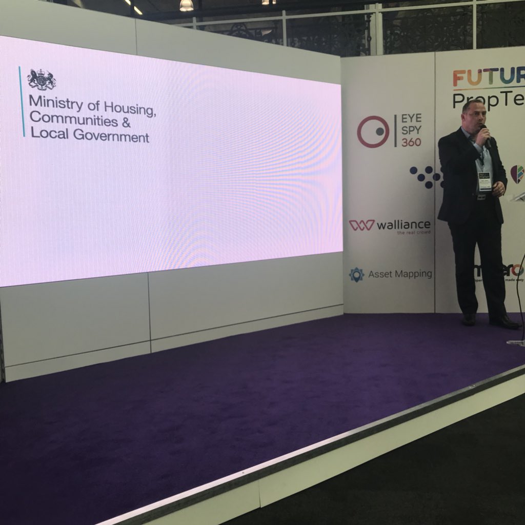 discoveringtech's tweet image. @PeteLath taking to the stage to introduce the @mhclg challenges #proptech18 #innovationchallenge