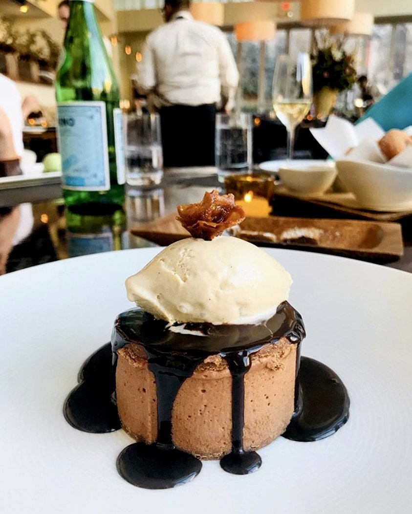 bltsteak's tweet photo. Dessert for lunch? We vote yes! #bltsteak https://t.co/9THyHZF2M3