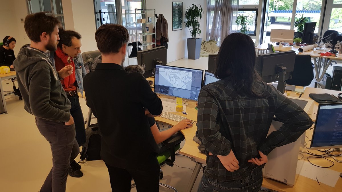 tonroosendaal's tweet image. Testing the new &quot;Workbench&quot; viewport engine. White + shadow + outlines looks great, also with pseudo colors. #b3d #codequest