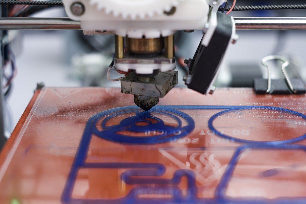 DihPiemonte's tweet photo. Oggi è stata presentata la III ediz. del Master di Alto Apprendistato in #AdditiveManufacturing di @PoliTOnews e #Skillab @UITORINO con 6 aziende e @regionepiemonte: un percorso formativo unico che ha lo scopo di preparare professionisti esperti su aspetti tecnici e manageriali https://t.co/vNDbwcLMiJ