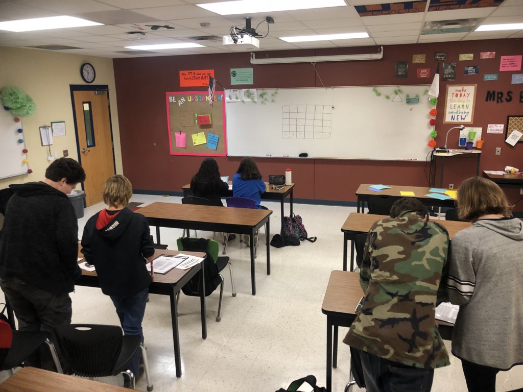 Nothing makes a teacher happier than an activity with 100% participation. It got real intense about 4 minutes after this photo was taken!!! #connect4 #staarreview <a href="/comalisdmath/">Glenda Thacker</a> <a href="/kristycastillej/">kristy</a> @AlexHigbyMVMS