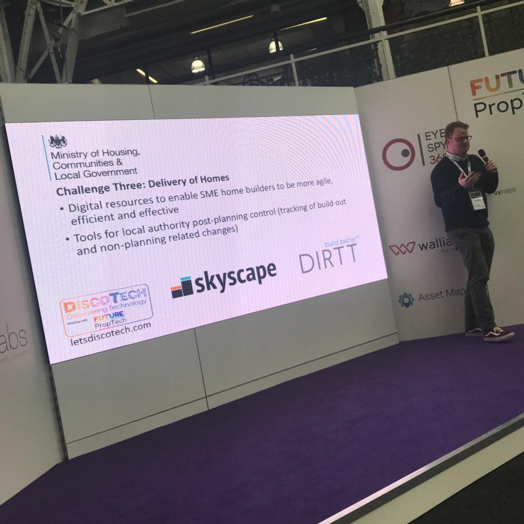 discoveringtech's tweet image. Time for @skyscapetech and @DIRTTUK to answer challenge 3 ... #proptech18 #innovationchallenge