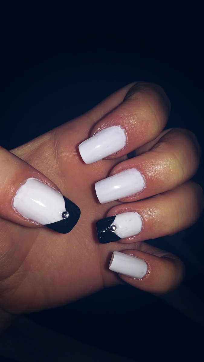 moremaria85's tweet image. Nuevo modelo! 💅 #Nails #Acrygel #DualSystem #YoAMiMisma #2deMayo #megavivientes