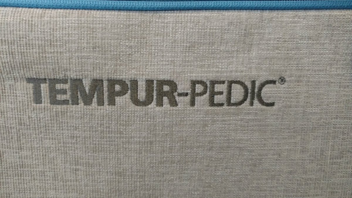 mcsqueal79's tweet photo. #Sale‼️ #Closeout #RetiredFloorSample #Tempurpedic #TempurCloudSupreme #TwinXL NOW ONLY 💲600  Was $2099. Sold as-is with no refunds, no warranty. Premium pressure relief! Excellent support system! Cooling technology! #SleepRules #AskForShaun #SleepFuelsEverything https://t.co/XzgmBY15Kd