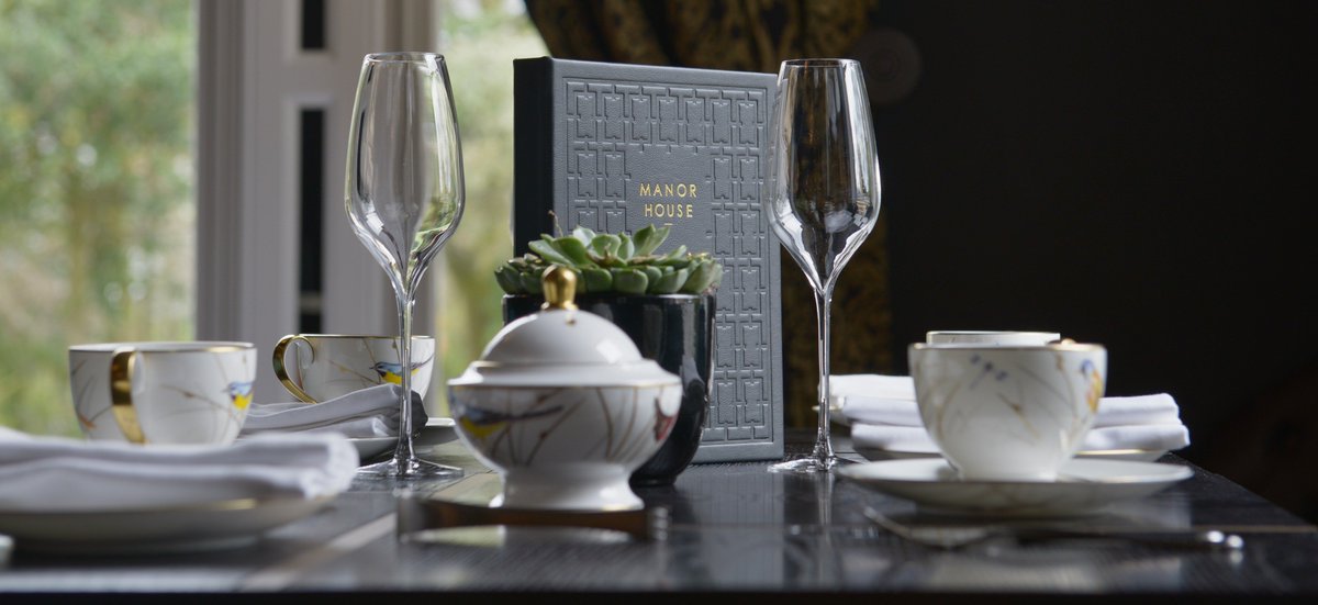 #BankHoliday treats... it has to be #afternoontea 🍰🥂
We've got tables available on Sunday &amp; Monday. Don't miss out! ⏱ To book, please call 01484 504 000