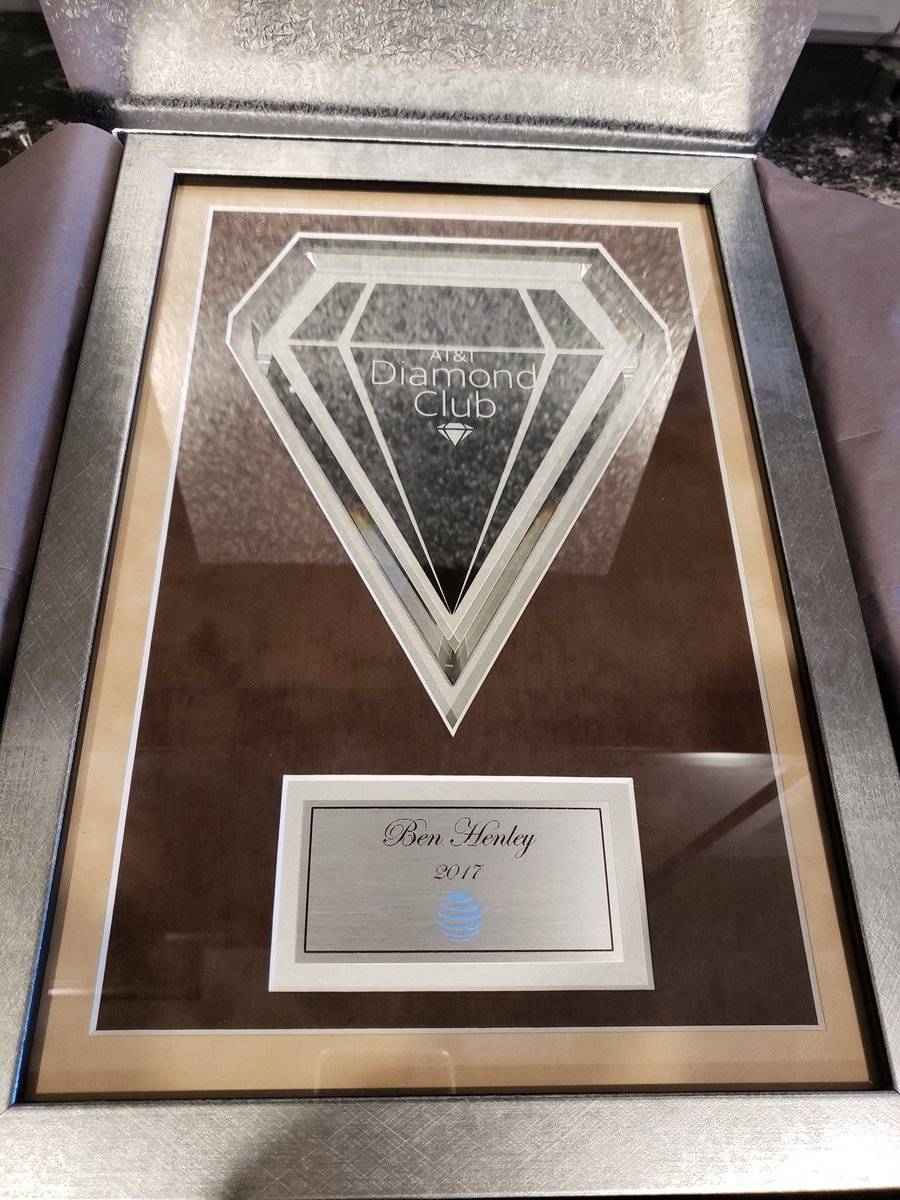 TheBenHenley's tweet photo. Diamonds can be a guy's best friend too! #attdiamondclub #attsmallbusiness #CentralGrowthGurus https://t.co/Taig9x8ofk