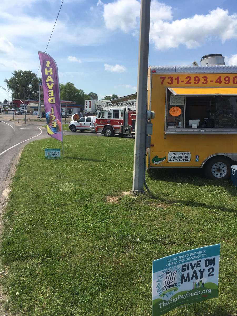 Coach_ONeal's tweet photo. @CFMT #bigpayback #wearemaury #mauryrally 11a-3p https://t.co/Amd0j9VVDF