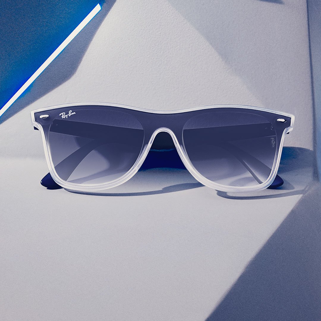Optica_Tomares's tweet photo. Nuevas tendencias de Ray-Ban #gafasdesol #sunglasses #moda #tendencias #BlazeCollection #rayban https://t.co/r8xT6oaKNE