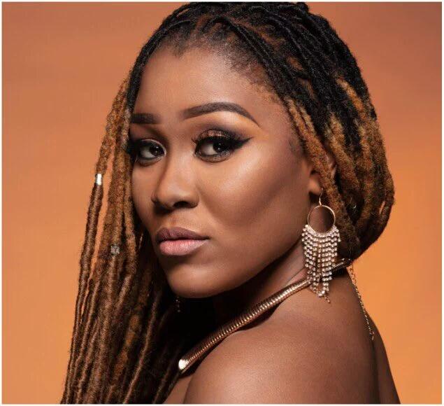 Undie16's tweet photo. @sahiphopstoriez @Lady_Zamar https://t.co/vnFSJxwKeR