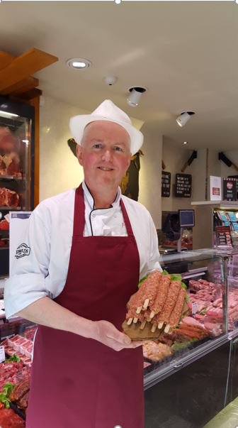 EdwardsofConwy's tweet photo. Mae'r haul yn tywynnu... mae'n amser tanio'r #Barbeciw! https://t.co/9140XTw6D1
