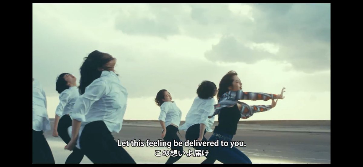 ぬぉ Twitterissa 鈴木愛理 Distance Airi Suzuki Distance Promotion Edit T Co Zstvgtrzt2 Youtubeより 歌詞に沿った振り付けって 割とあるんですね この想いよ届けー Dmaf T Co 56rwnidmbm